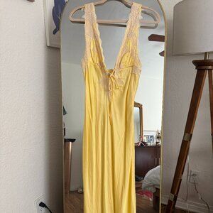 Rumored Venice Maxi Dress